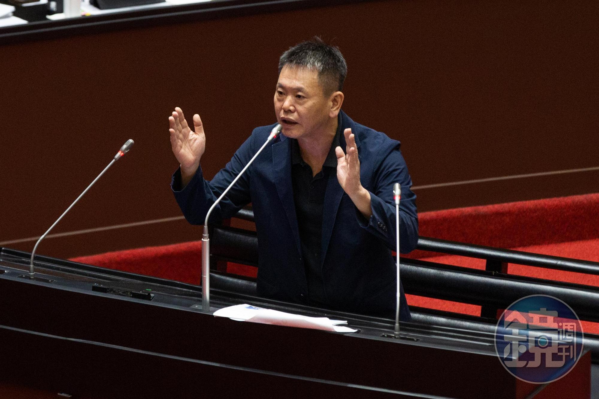 國民黨立委林為洲表示,不分朝野都應支持政府提出的第3次防疫紓困預算。(本刊資料照)