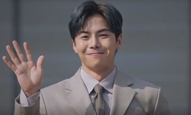 朴殷碩飾演的羅根李在第二季結局生死未卜，是否能出現在第三季引發觀眾關注。（翻攝自SBS畫面）