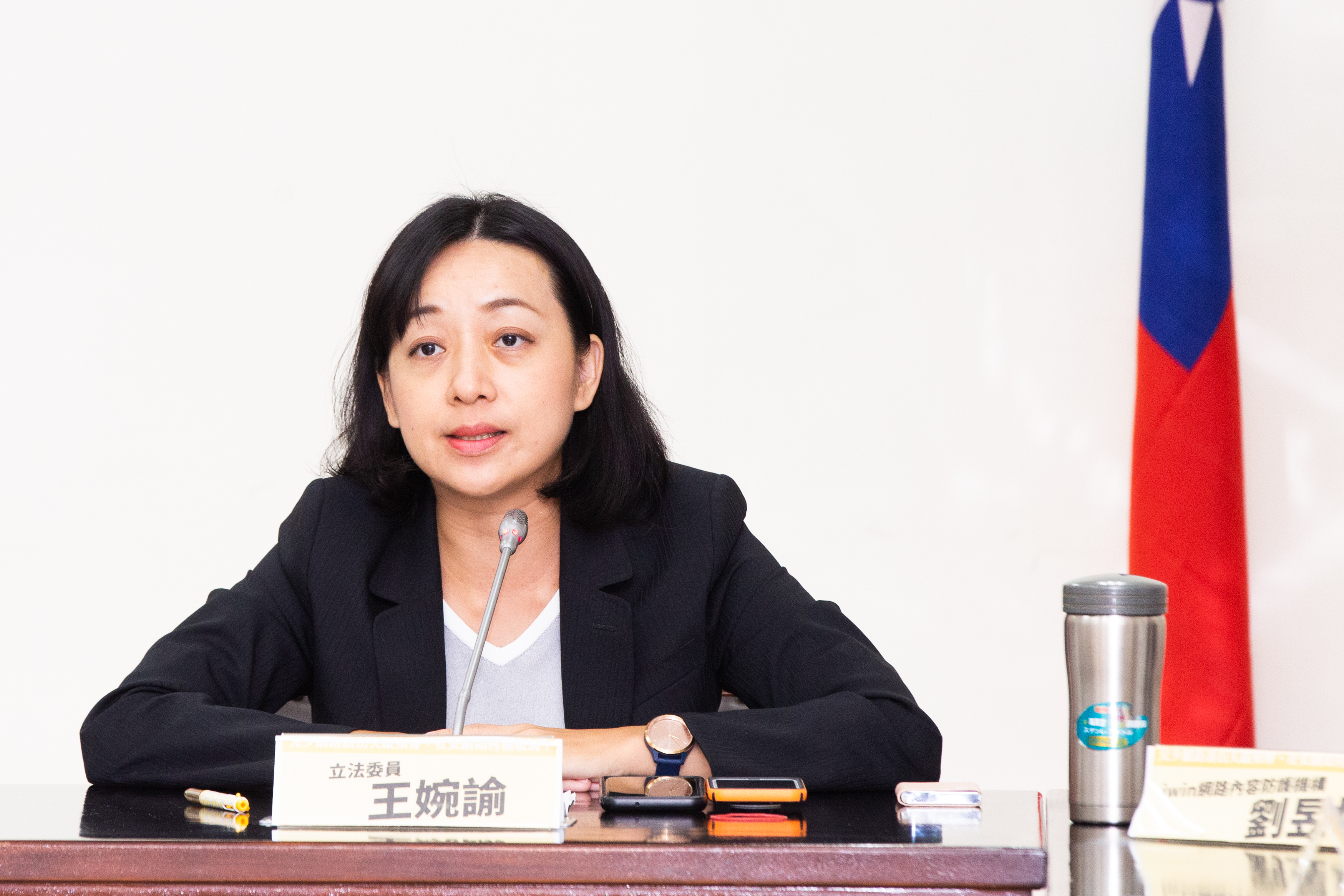 時代力量立委王婉諭點出近來社會亂象，呼籲大家該對抗的是病毒而非病人。（本刊資料照）