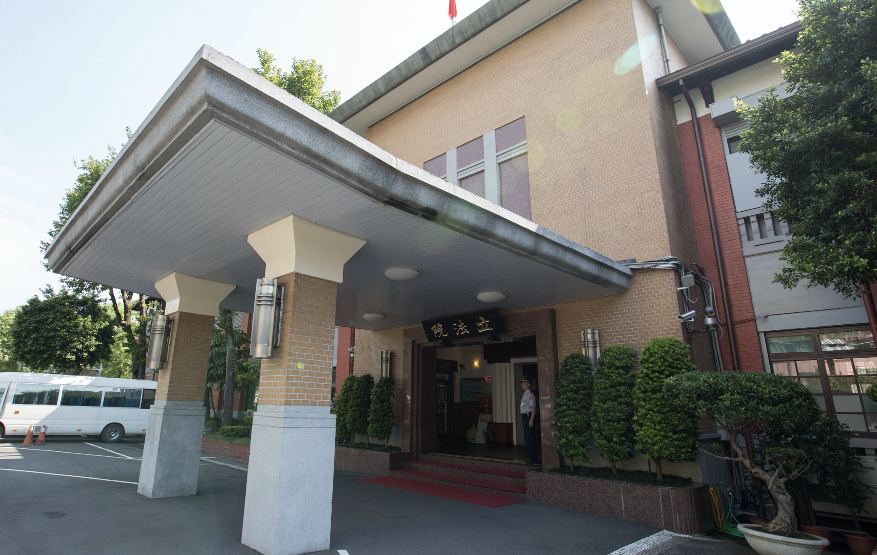 立法院總務處管理科技工昨接獲PCR檢測結果為陽性。（資料照）