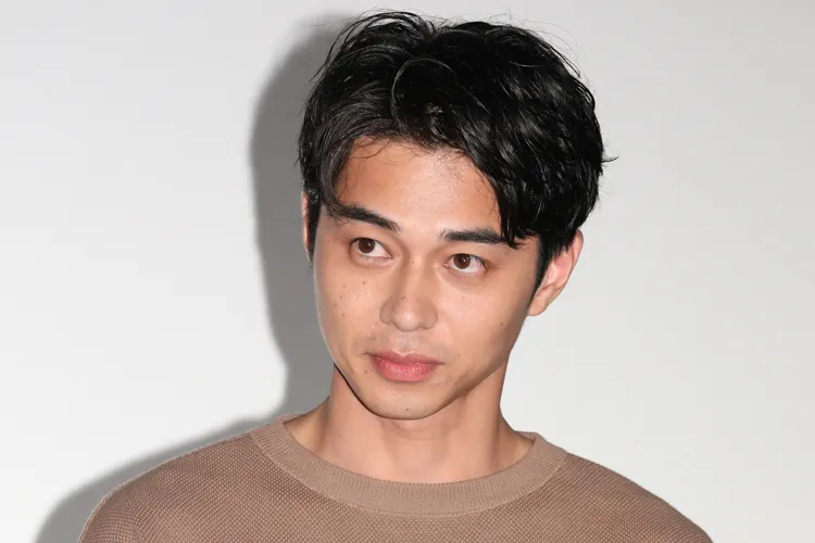 日星東出昌大離婚近一年，至今未付過贍養費，令大眾傻眼。（網路圖片）