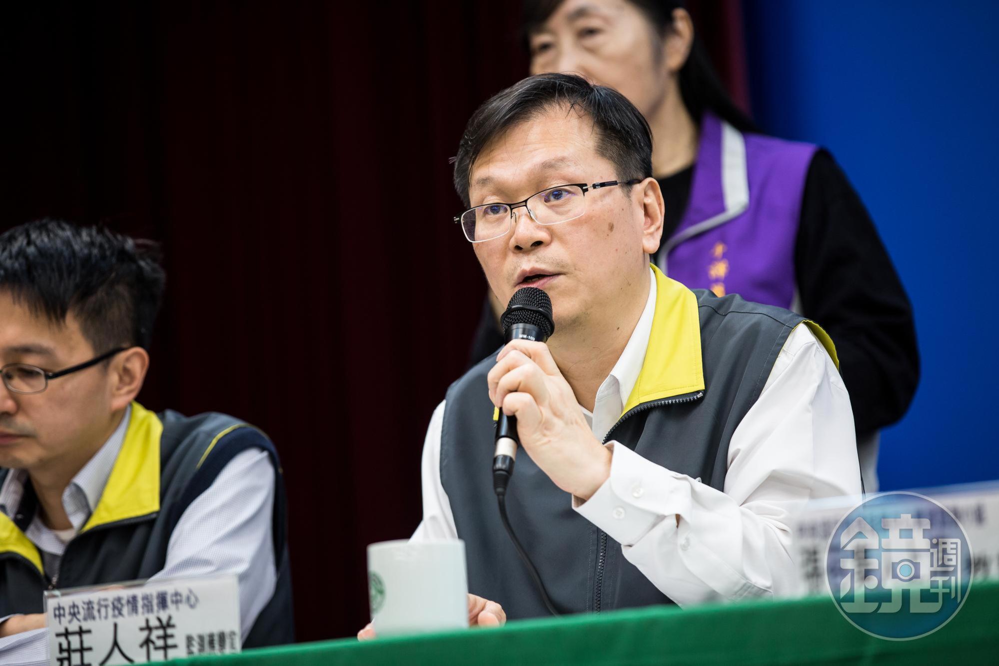 疾管署副署長莊人祥澄清「復必泰」是輝瑞BNT疫苗的中文名,是德國產製。(本刊資料照)