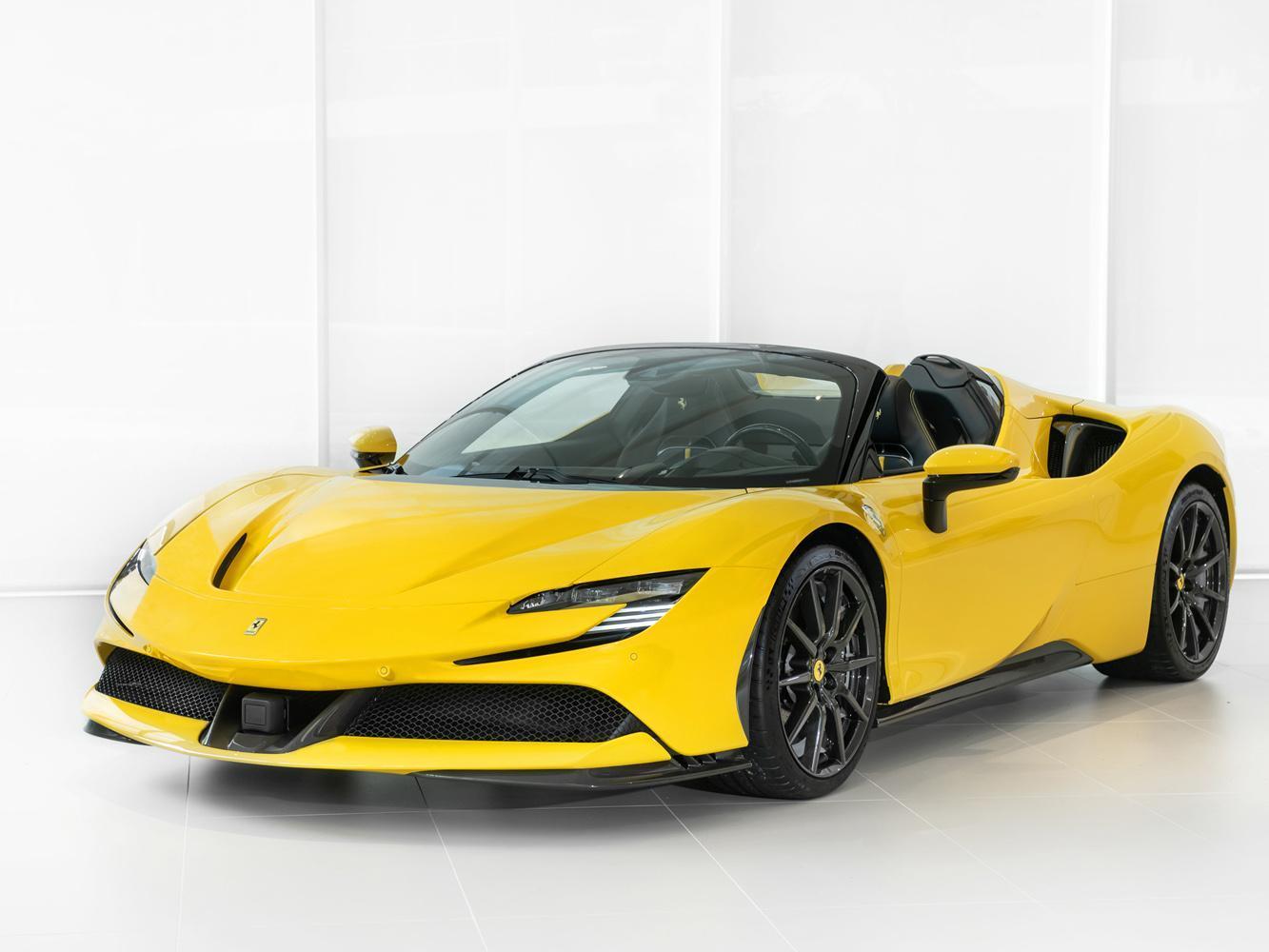 全新敞篷跑車沿襲SF90 Stradale車型的技術規格及巔峰性能,並採用Ferrari法拉利最新的可折疊式硬頂敞篷設計,帶來純粹的駕馭樂趣和更強大的功能性。