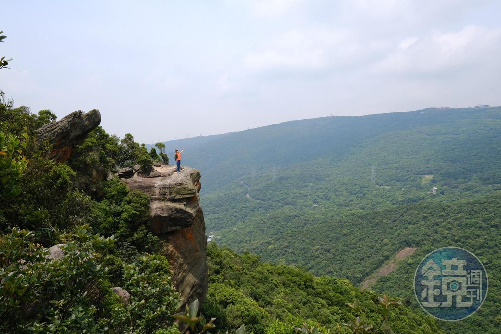 新山雖然海拔不高，但卻有著大山的氣勢。