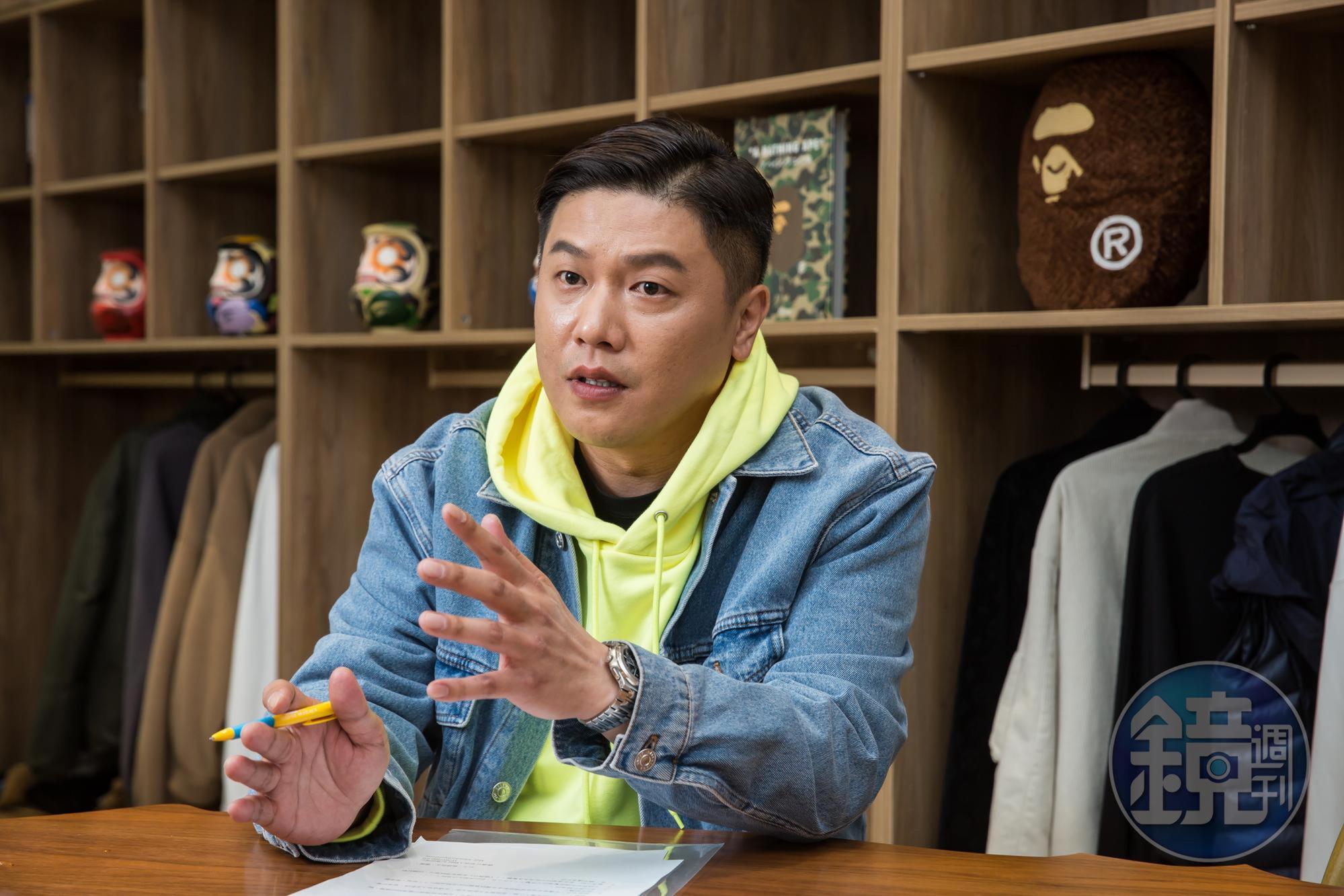 2019年，廖承豪的自創品牌PAZZO，找上藝人楊丞琳擔任聯名設計師與風格代言人，堪稱台灣電商女裝界最大咖的代言明星。