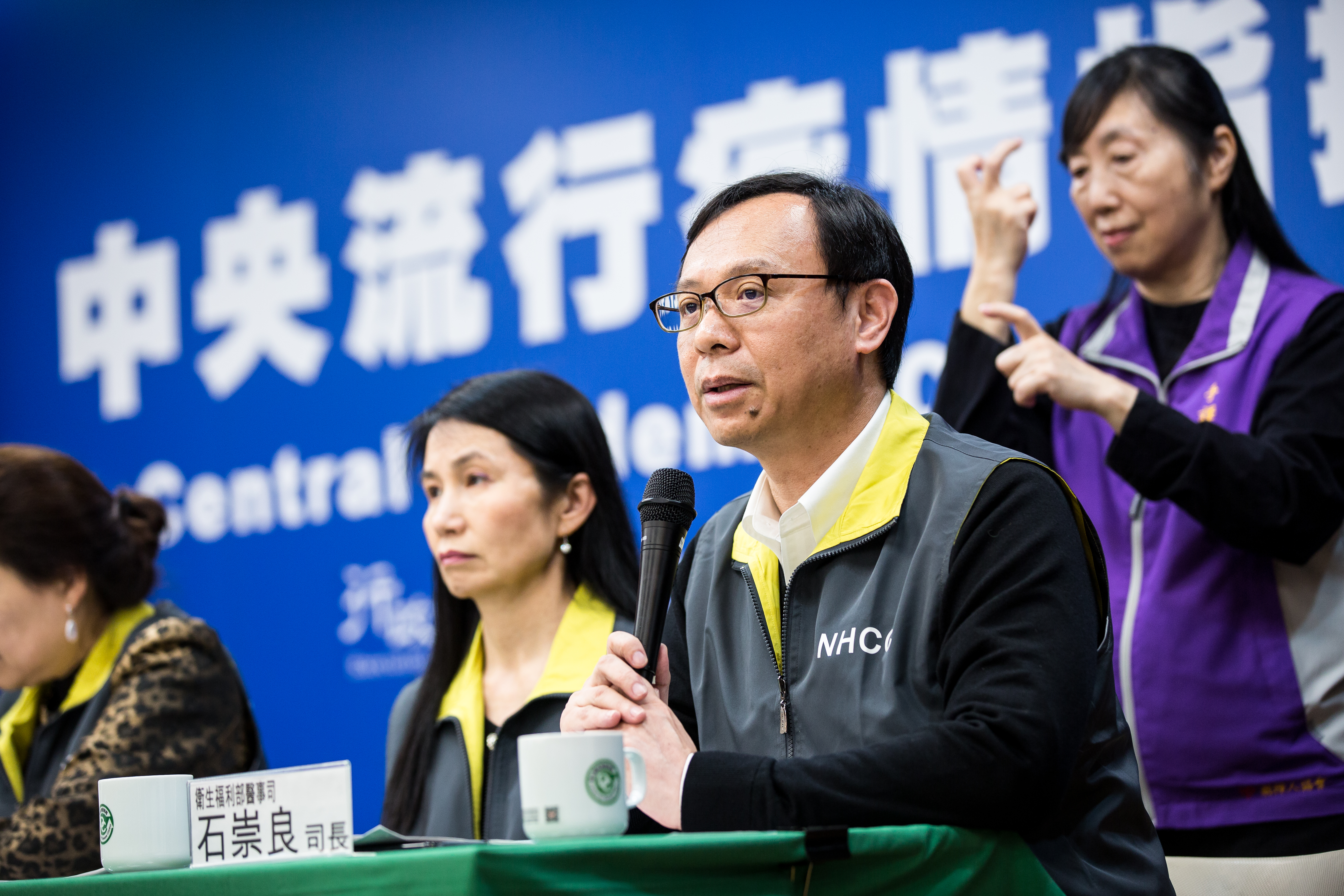 衛福部次長石崇良表示，雙北3家應變醫院已完成清空，共320床專門收治確診病患。（本刊資料照）