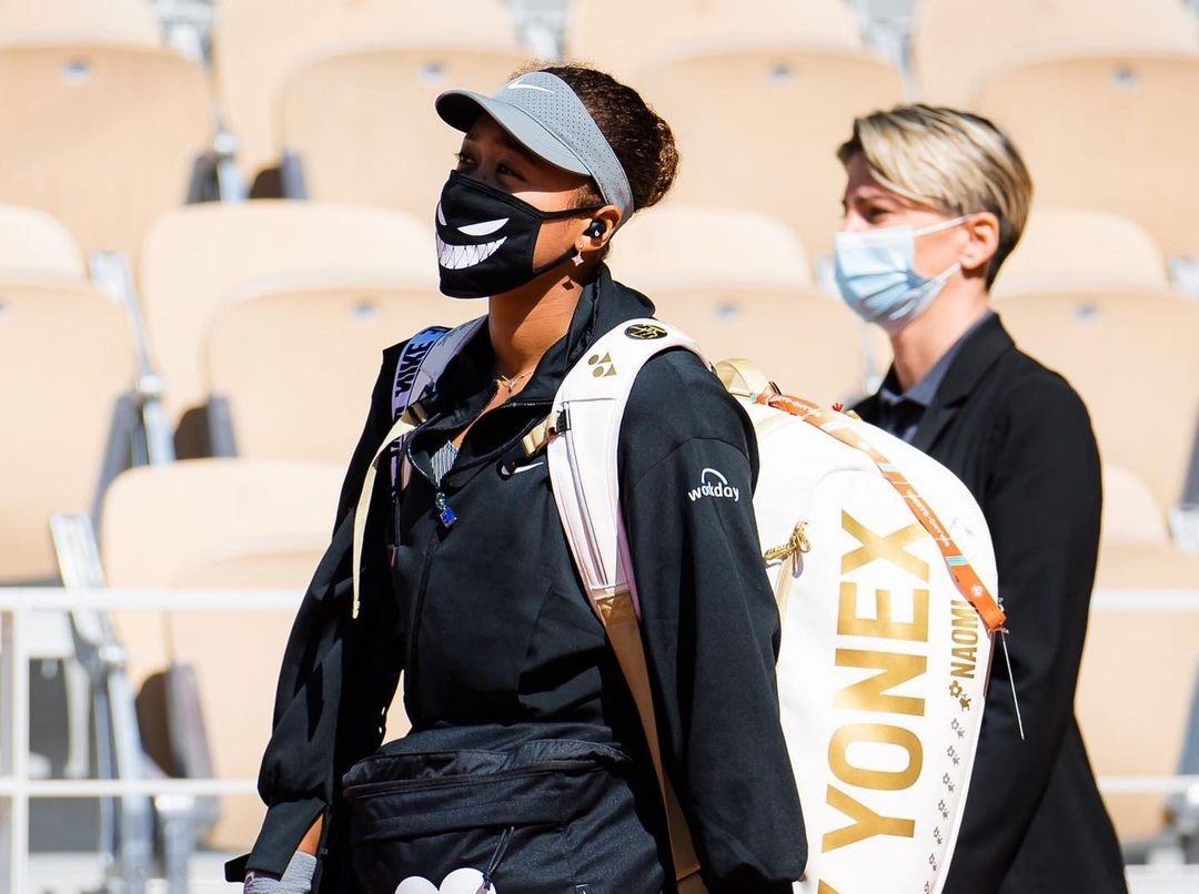 大坂直美法網首戰贏球之後，僅在場邊接受簡短的電視訪問，但並未參加賽後的媒體聯訪。（翻攝自大坂直美 IG）