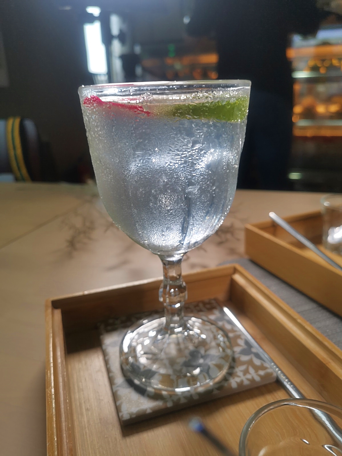 「柑仔店的紅標米酒特調」結合紅標米酒淡淡酒味，微醺。（130元／杯）