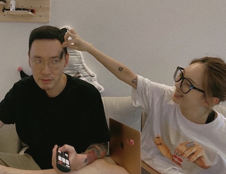 翁馨儀和張少懷結婚八年，依舊感情佳。（翻攝自翁馨儀IG）