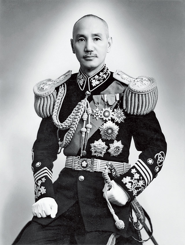 蔣介石（圖）連任多屆總統，國大代表陳會瑞多次反對後，遭列分歧分子，差點送綠島思想教育。（翻攝維基百科）