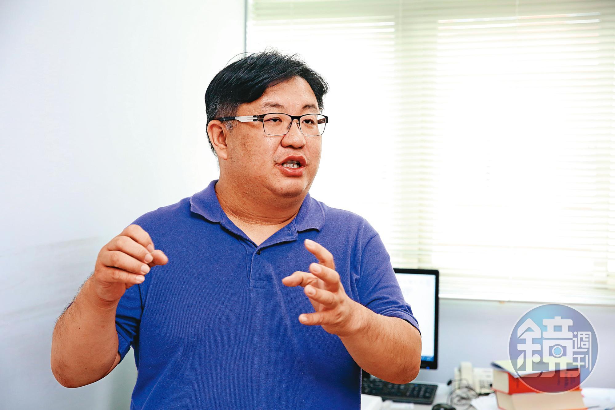 東吳大學公法中心主任胡博硯表示，中國對台灣的資訊戰從未停止。