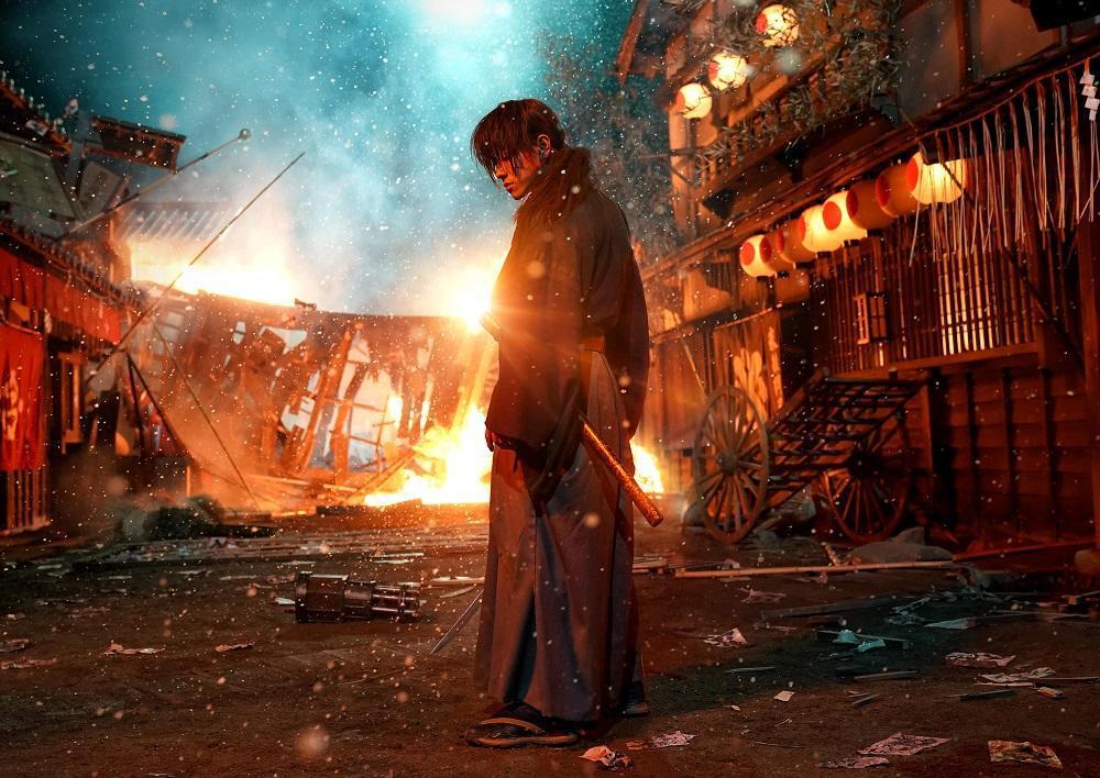 電影《神劍闖江湖:The Final/The Beginning》是許多影迷期待的年度大作。(翻攝自《神劍闖江湖:The Final/The Beginning》官方Twitter)