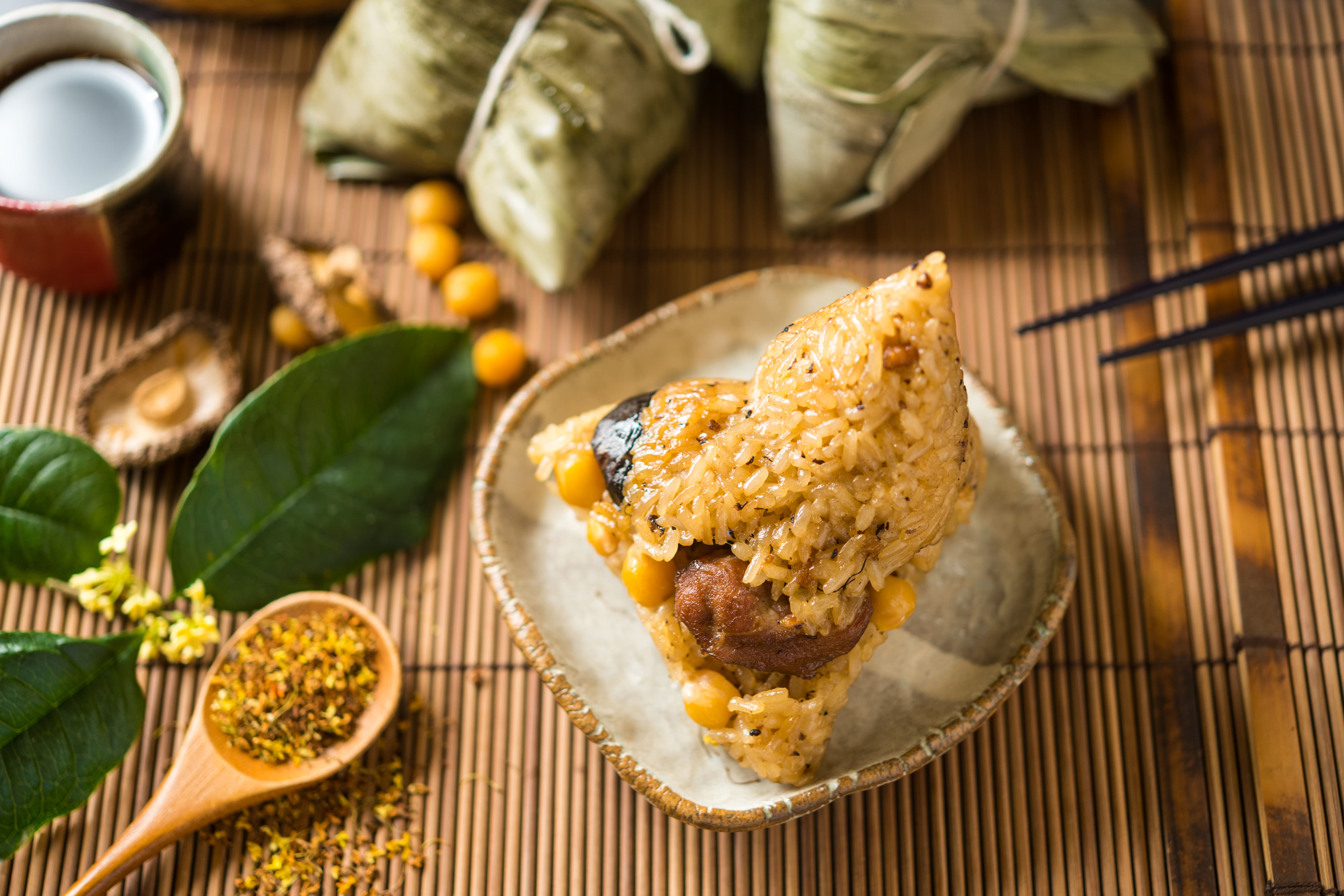 桂花入粽，讓品粽好似多了點優雅趣味。