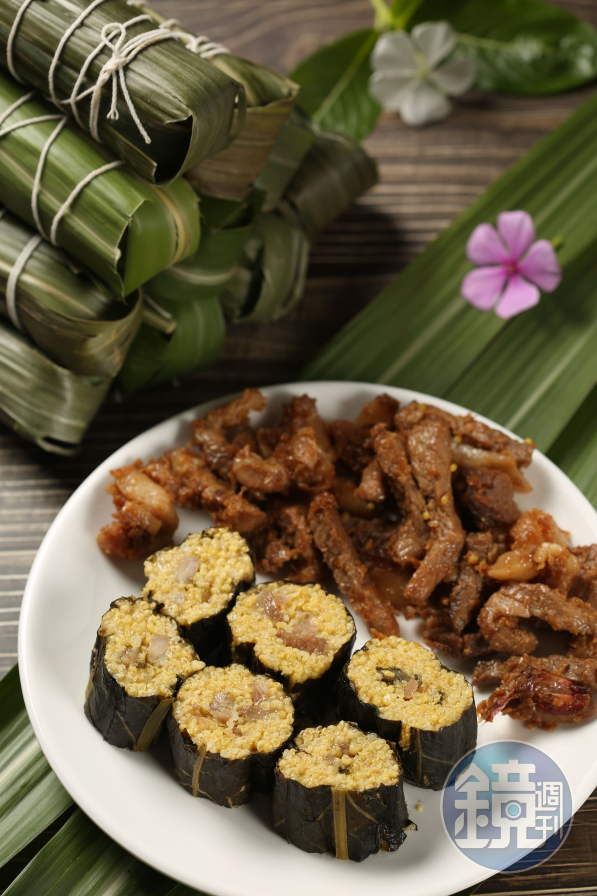 廖季溱以自己喜愛的刺蔥拌炒豬肉，研發出「刺蔥小米吉拿夫」。（50元／顆）