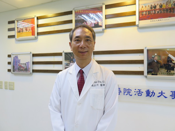 黃以甄向本刊表示，該單是新北市立聯合醫院院長項正川接的，自己對於細節並不知情。（翻攝自中山大學網站）