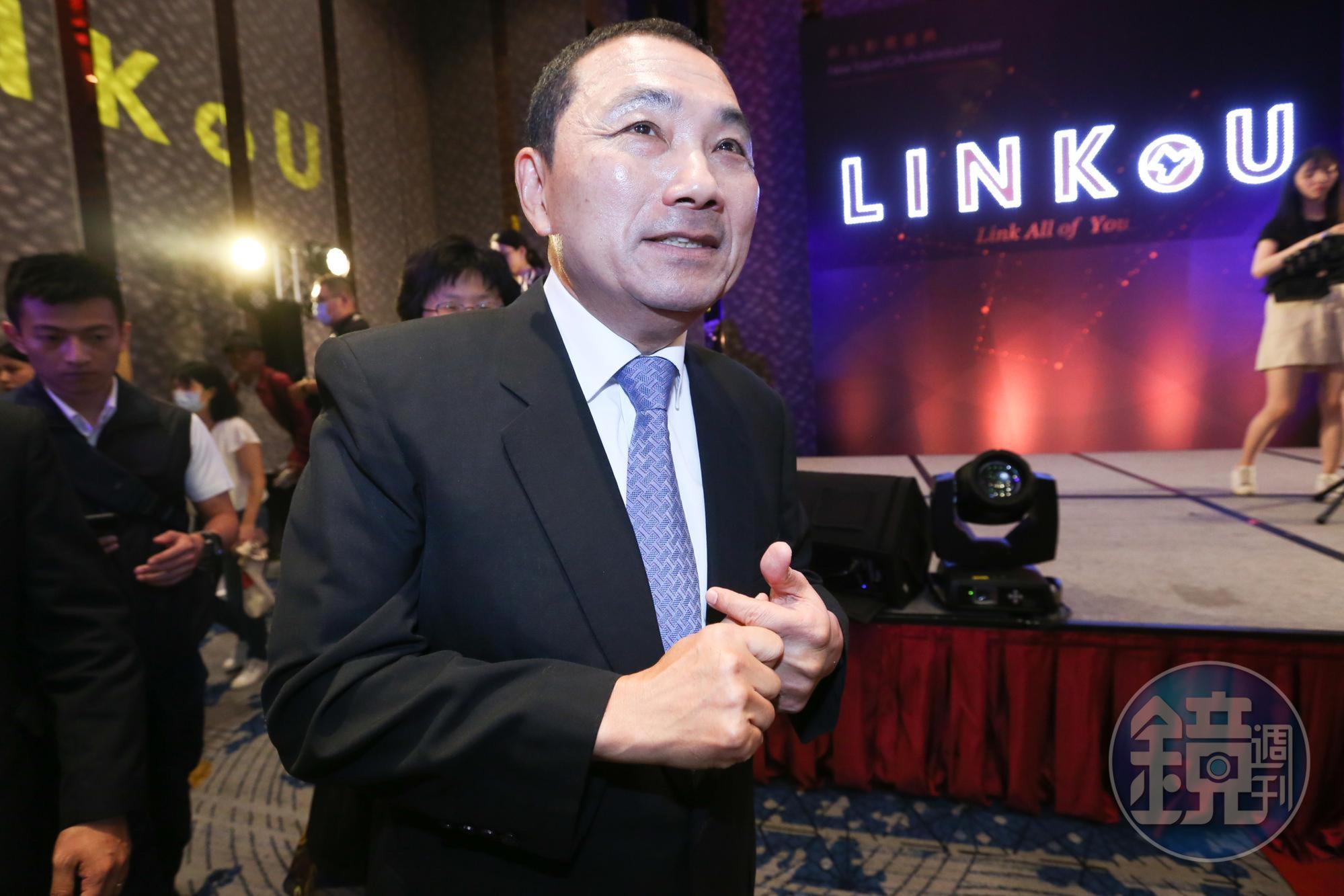新北市長侯友宜今日宣布，新北市長照機構等單位的照顧者、被照顧者共3.4萬人，全面進行篩檢。（本刊資料照）