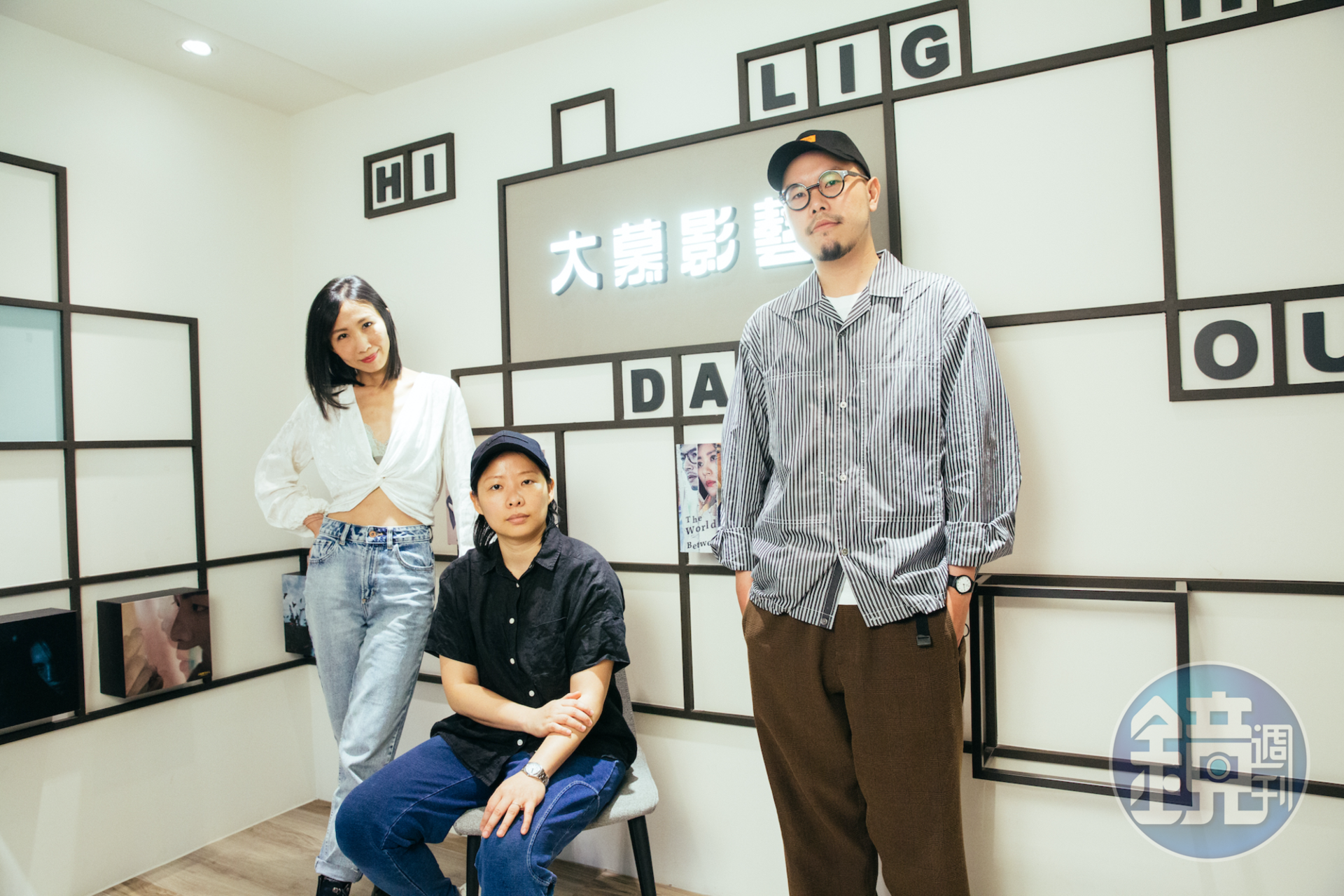 王安琪(左起)、簡莉穎和許哲彬是長期工作夥伴,默契十足。