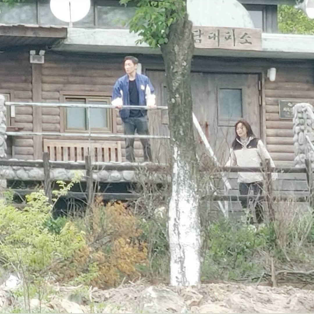 全智賢目前正在拍攝愛奇藝原創《智異山》。（網路圖片）