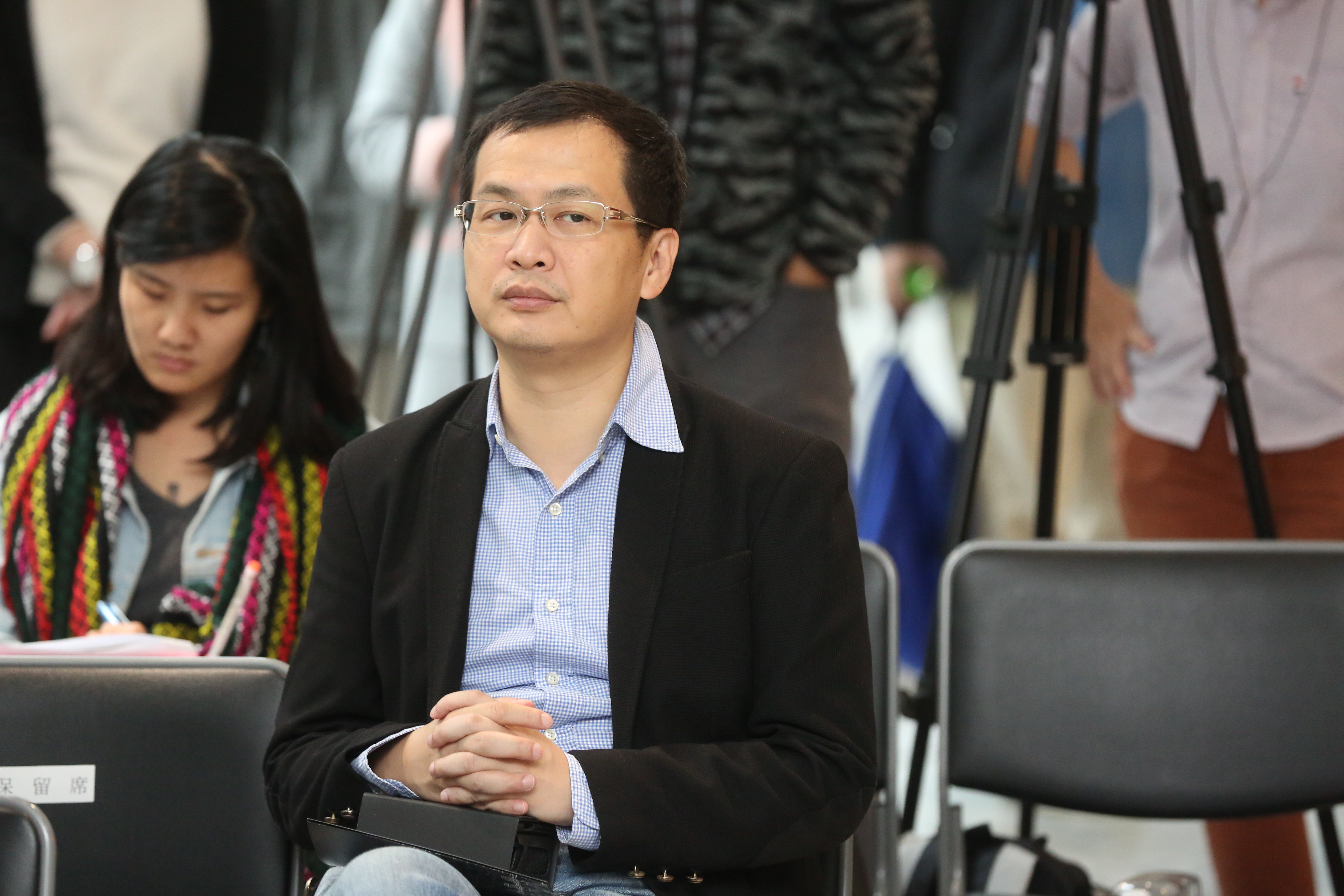 台北市議員羅智強指出，政府高層認為郭董引進BNT疫苗恐造成國產疫苗被排擠，此案恐難成局。（本刊資料照）