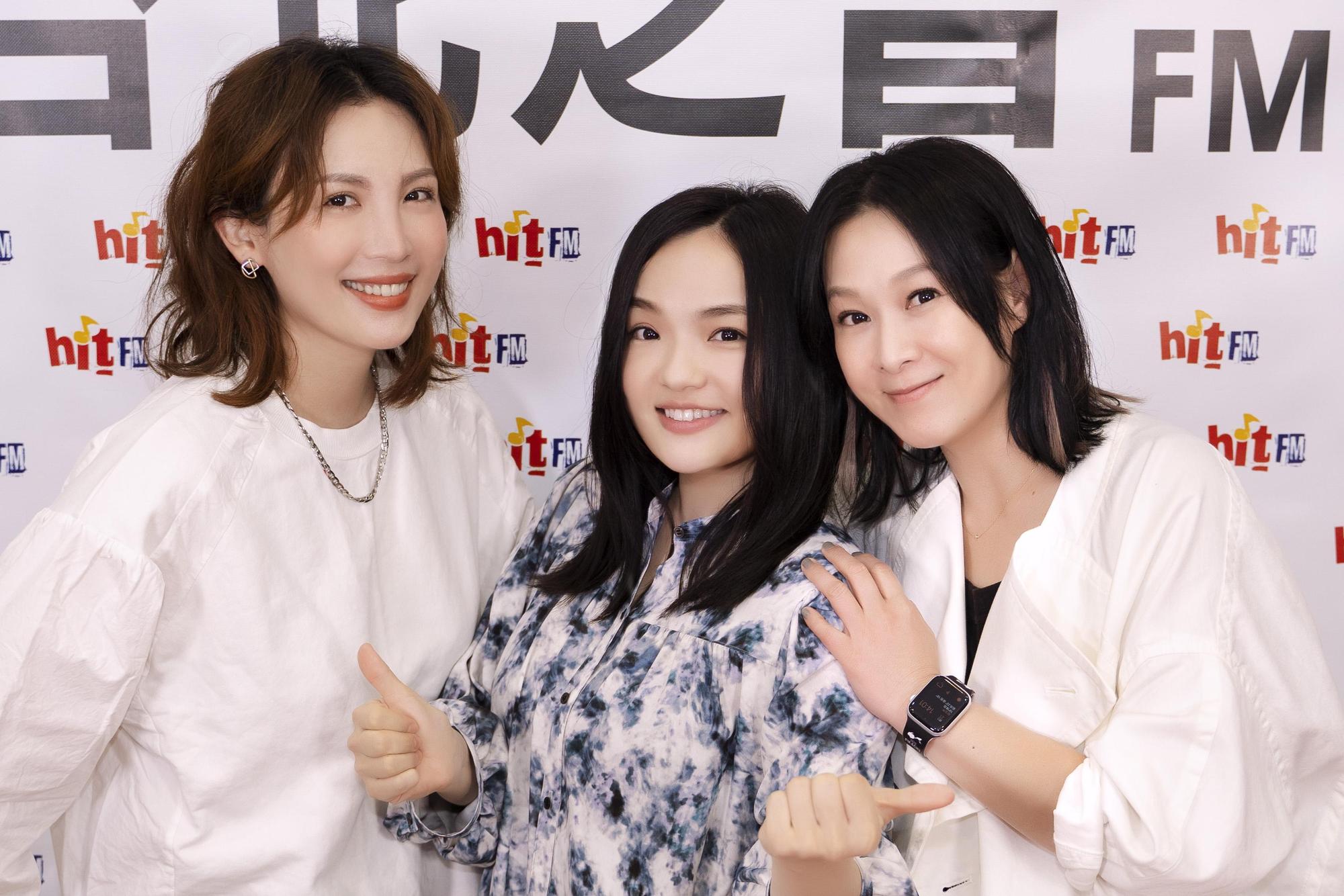 劉若英雖與金曲獎暫無緣,不過她開心魏如萱及徐佳瑩2個歌后都愛她。(Hit Fm聯播網提供)