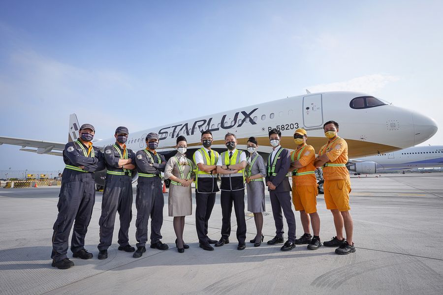 星宇航空推出設計款口罩。(星宇航空提供)