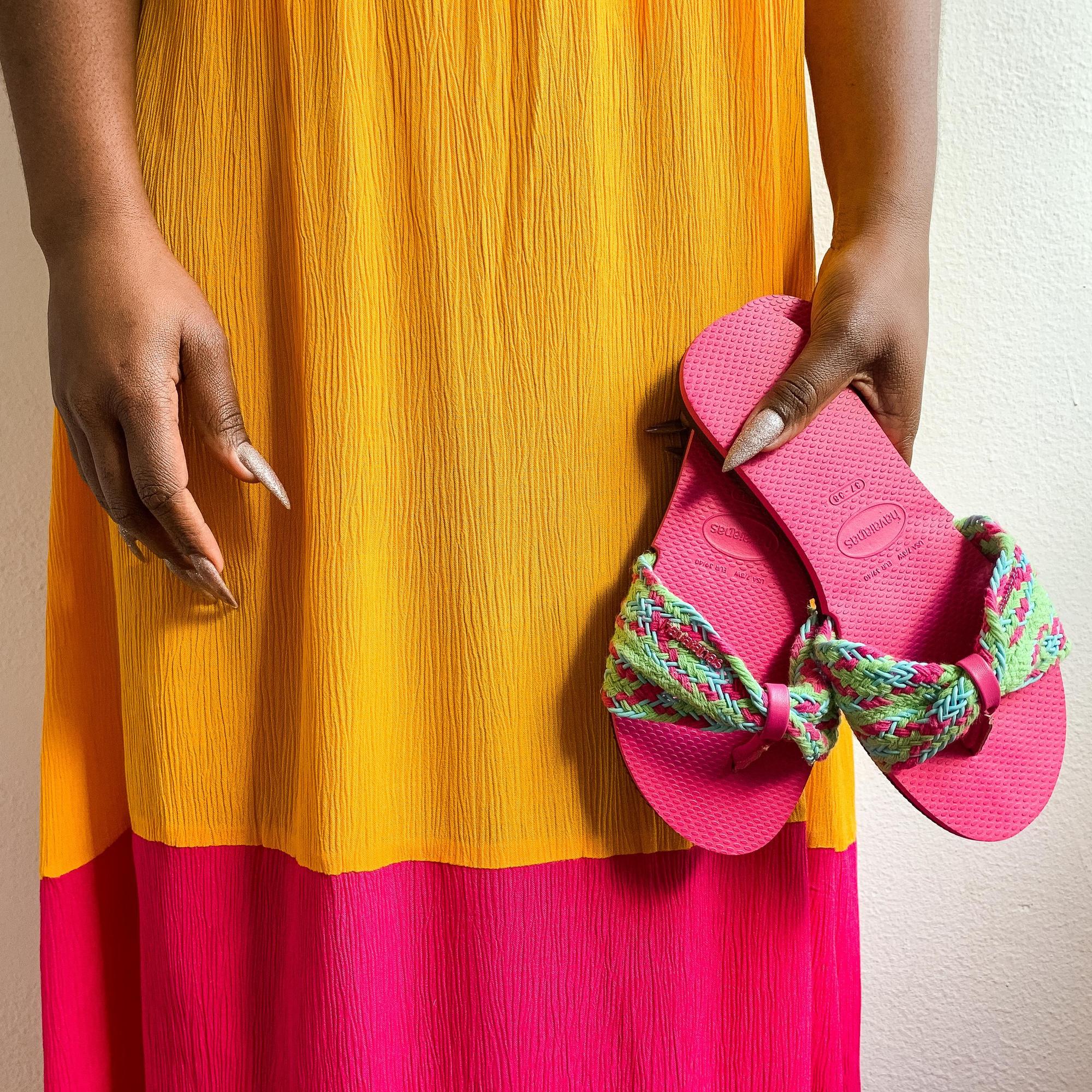You Saint Tropez Mesh Pink Flux夾腳拖  NT $1,350 Havaianas。（Havaianas提供）
