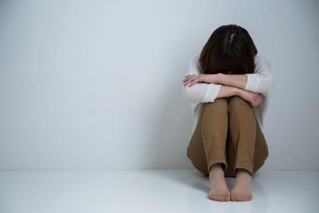 人妻2019年得知社長不僅要求她當小三，還將魔爪伸向她的女兒，相當後悔。（示意圖，photoAC）