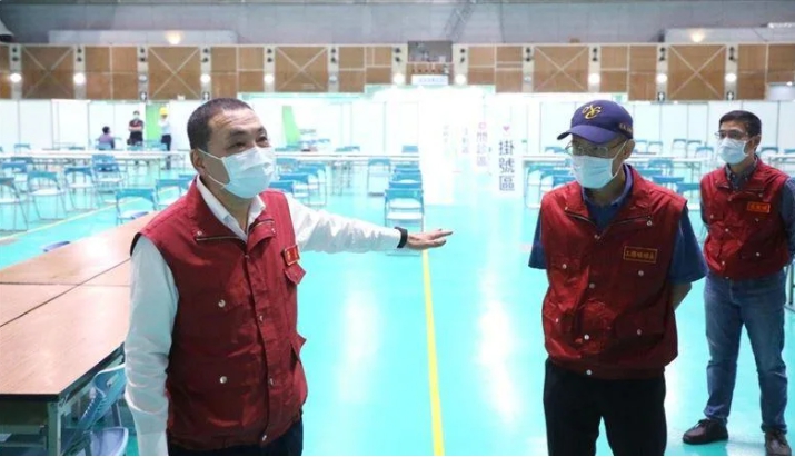 新北市長侯友宜表示新北市將設23處大、中型接種站。（新北市府提供）