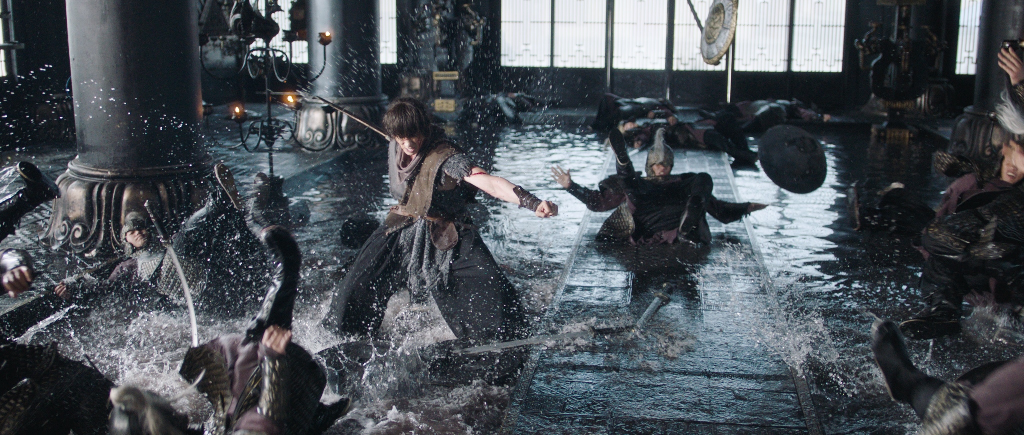 蕭子墨在片中有眾多耍劍打鬥鏡頭。（三和娛樂）