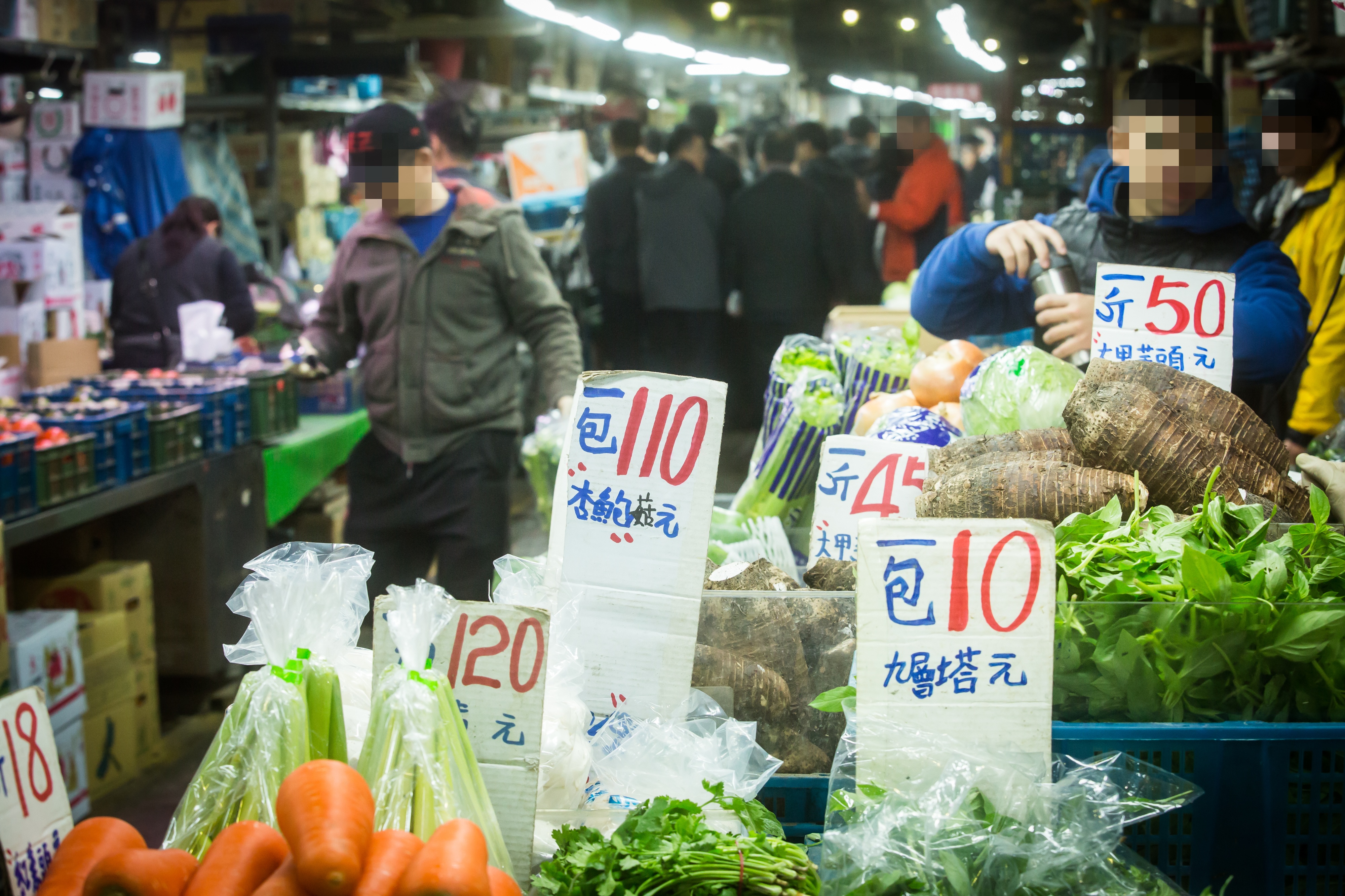 林全能今天宣布「傳統市集、夜市加強人流管制5大最新措施」。（示意圖，資料照）