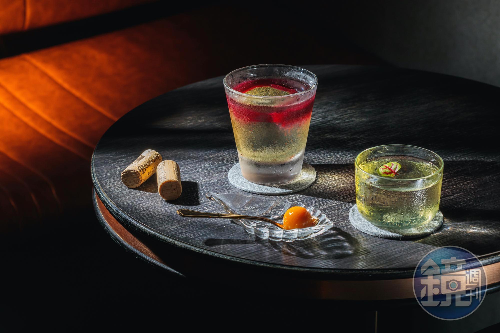 喝一大口雙色的「#11」(左,450元/杯)有甜菜根香氣,再出現榛果奶油的甜美。「#8」(右,400元/杯)酒感較輕盈,我喜歡它的芒果風味,鮮明而幽微。