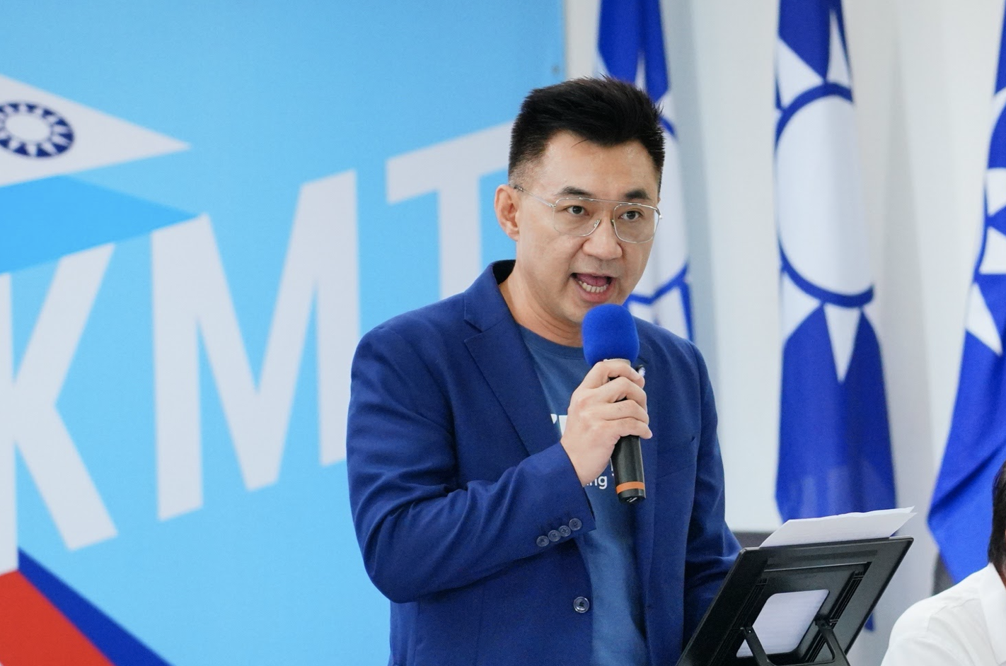 中研院士陳培哲閃辭國產疫苗審查委員，國民黨主席江啟臣則在臉書砲轟總統蔡英文。（資料照）