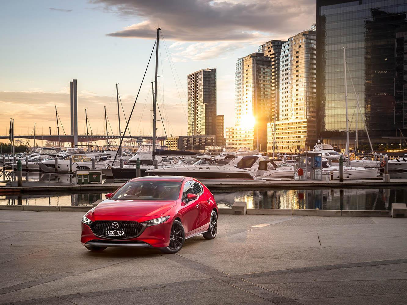 MAZDA3