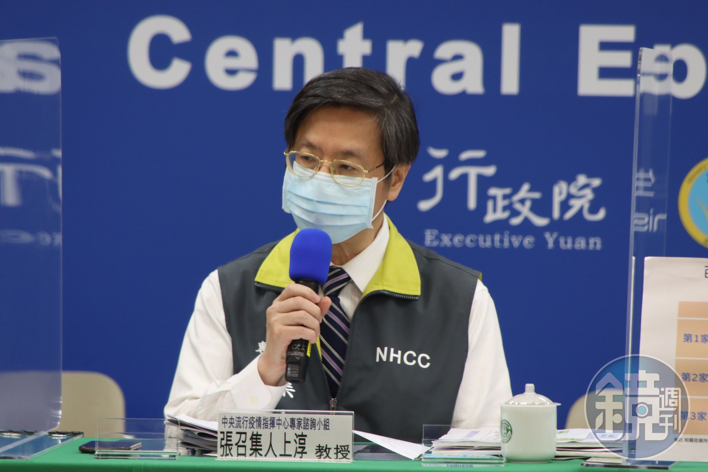 專家諮詢小組召集人張上淳今表示，台灣近來累計200多例死亡個案，60歲以上超過9成，有潛伏疾病者占8成3。（指揮中心提供）