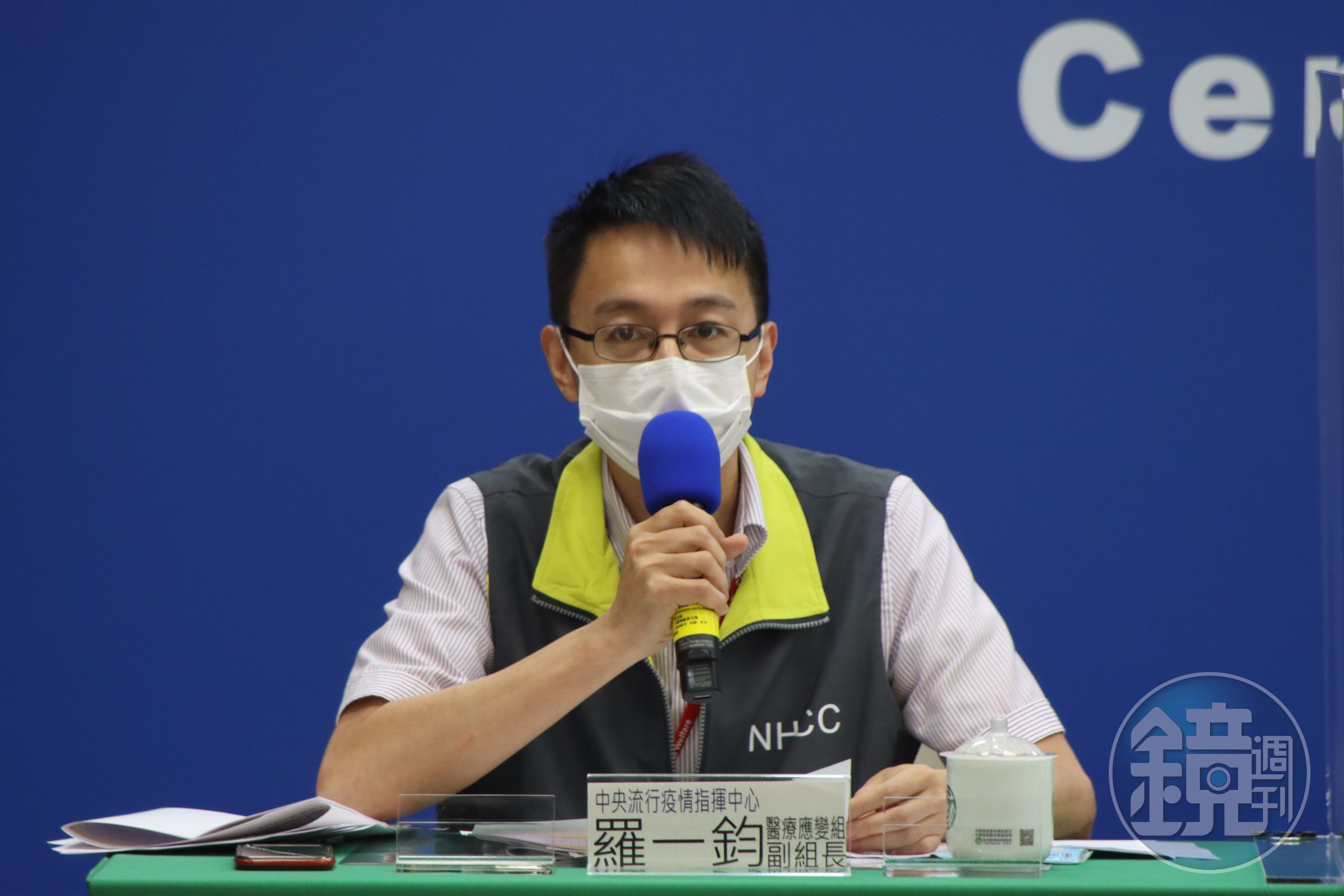 醫療應變組副組長羅一鈞則指稱，目前雙北的家戶感染率仍在40％到45％之間。（指揮中心提供）