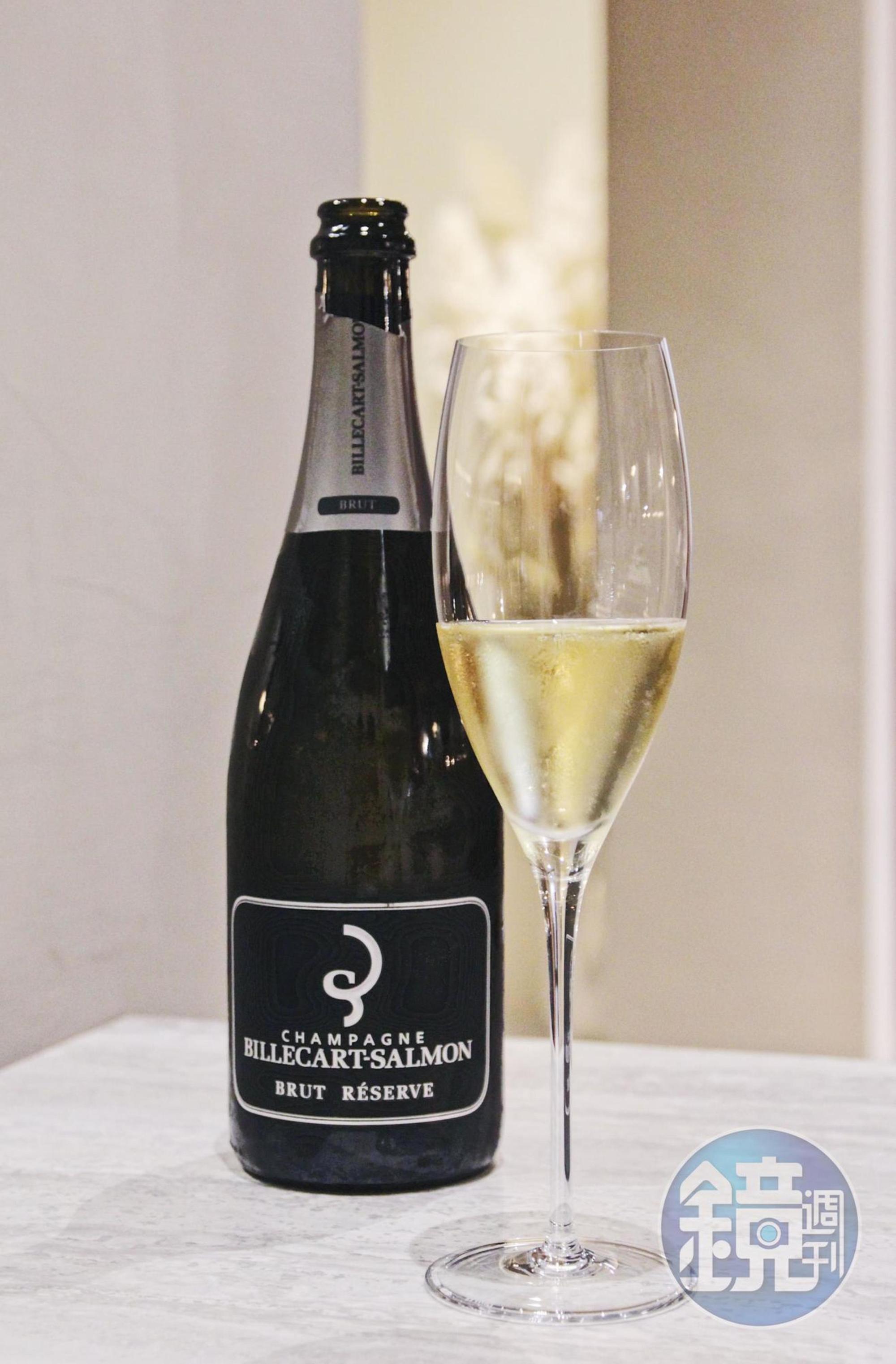 「Champagne Billecart Salmon Brut Réserve NV」酸度俐落，收尾簡潔。