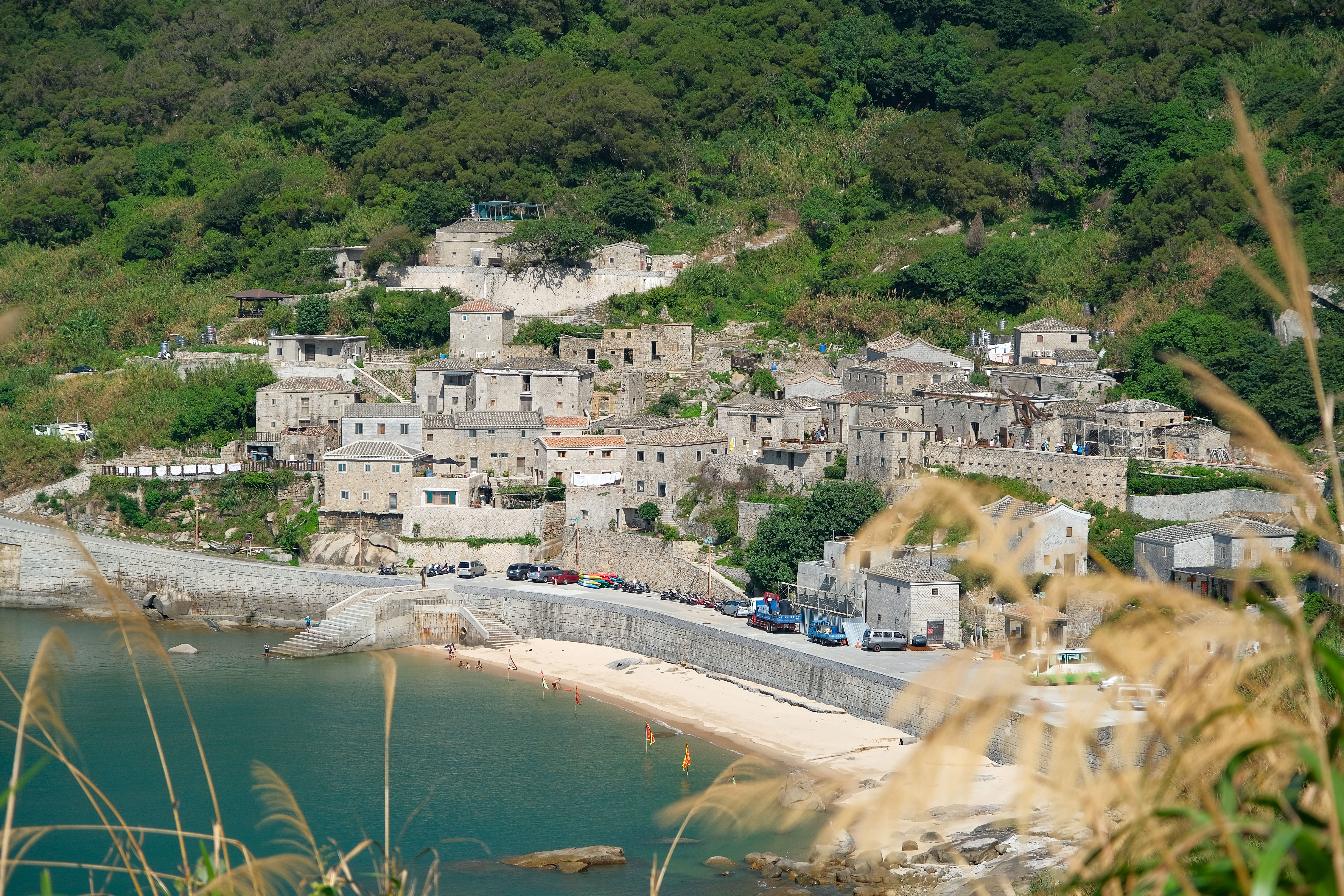 馬祖北竿的芹壁村,閩東建築是一大特色,依山而建且緊鄰大海,來過一次就不會忘記。