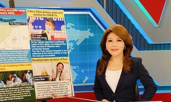 知名主播張雅琴希望能將第一線記者列入疫苗施打範圍。(翻攝自張雅琴臉書)