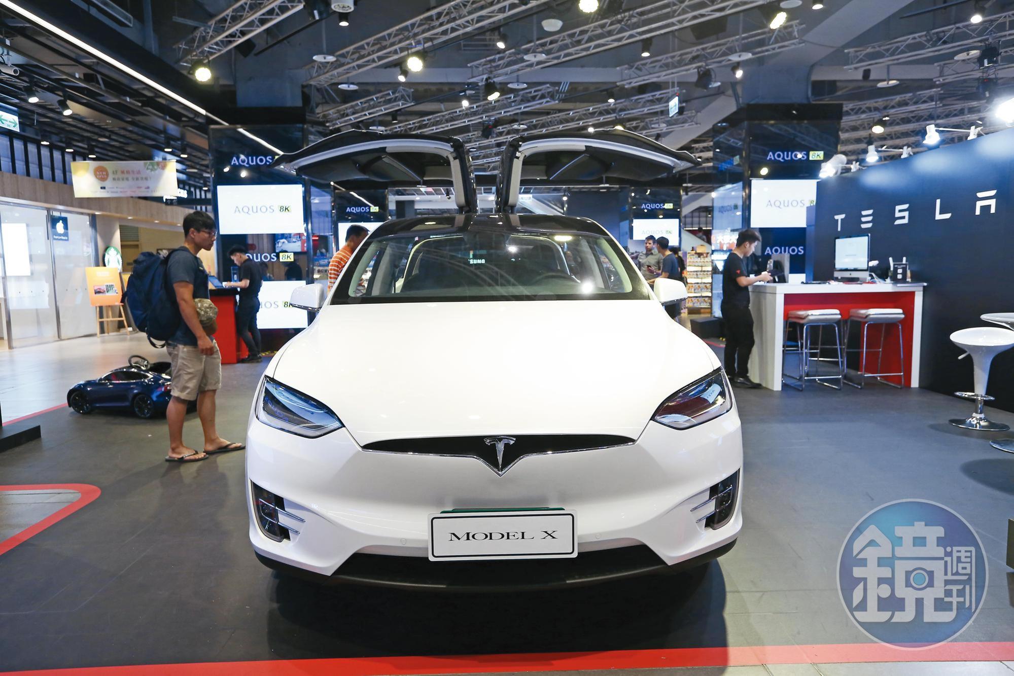 抓主流要先看趨勢，黃仁慶認同電動車未來發展。