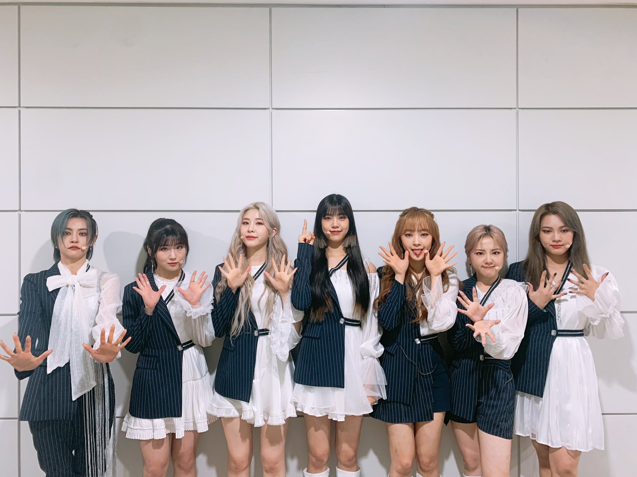 韓國女團公園少女以7人完全體推出迷你五輯。（翻攝公園少女推特）