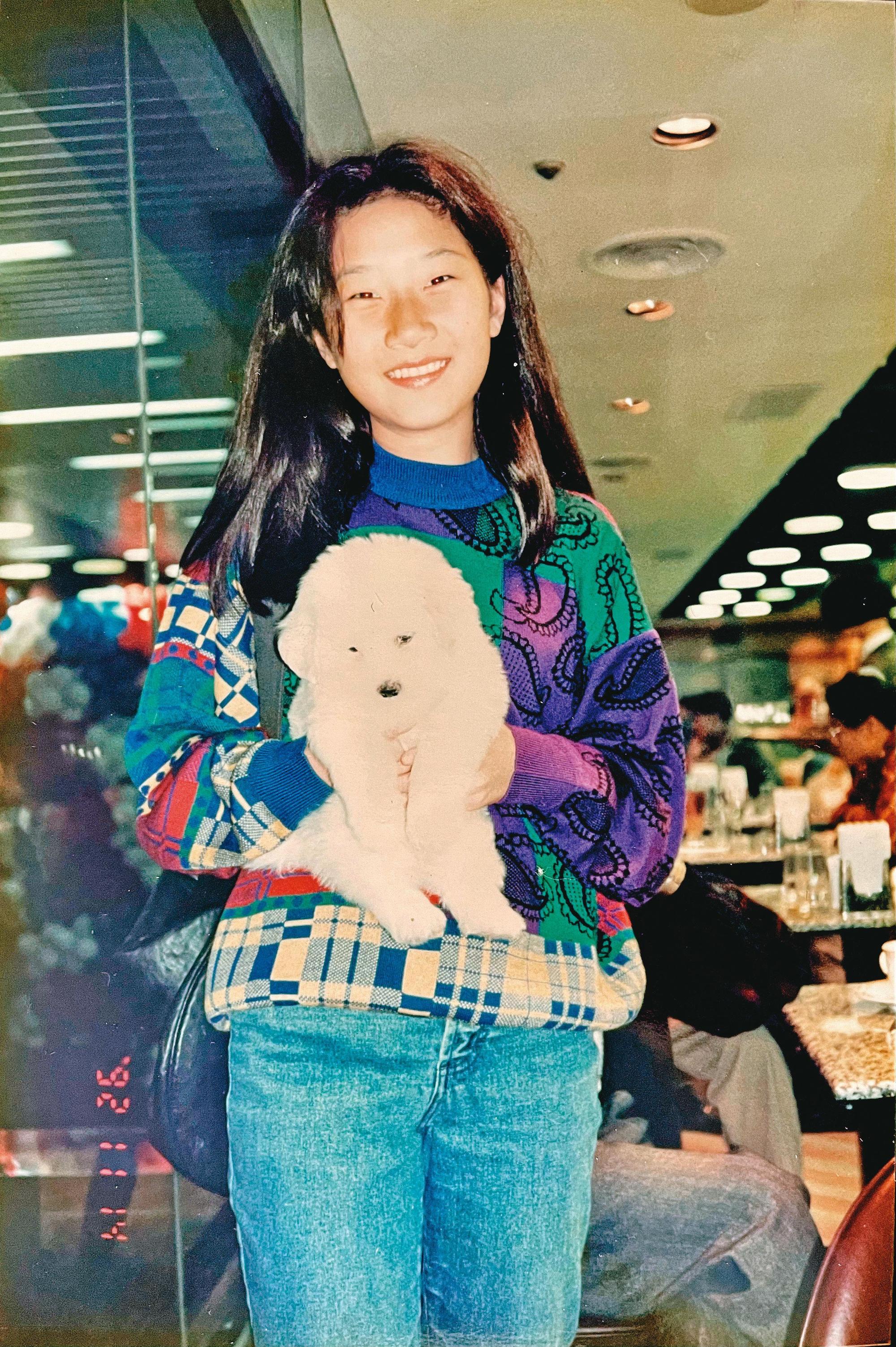 孫怡13歲長髮的模樣。第1次剪短是因為王菲,第2次剪短是29歲失戀,一直到今天。(孫怡提供)
