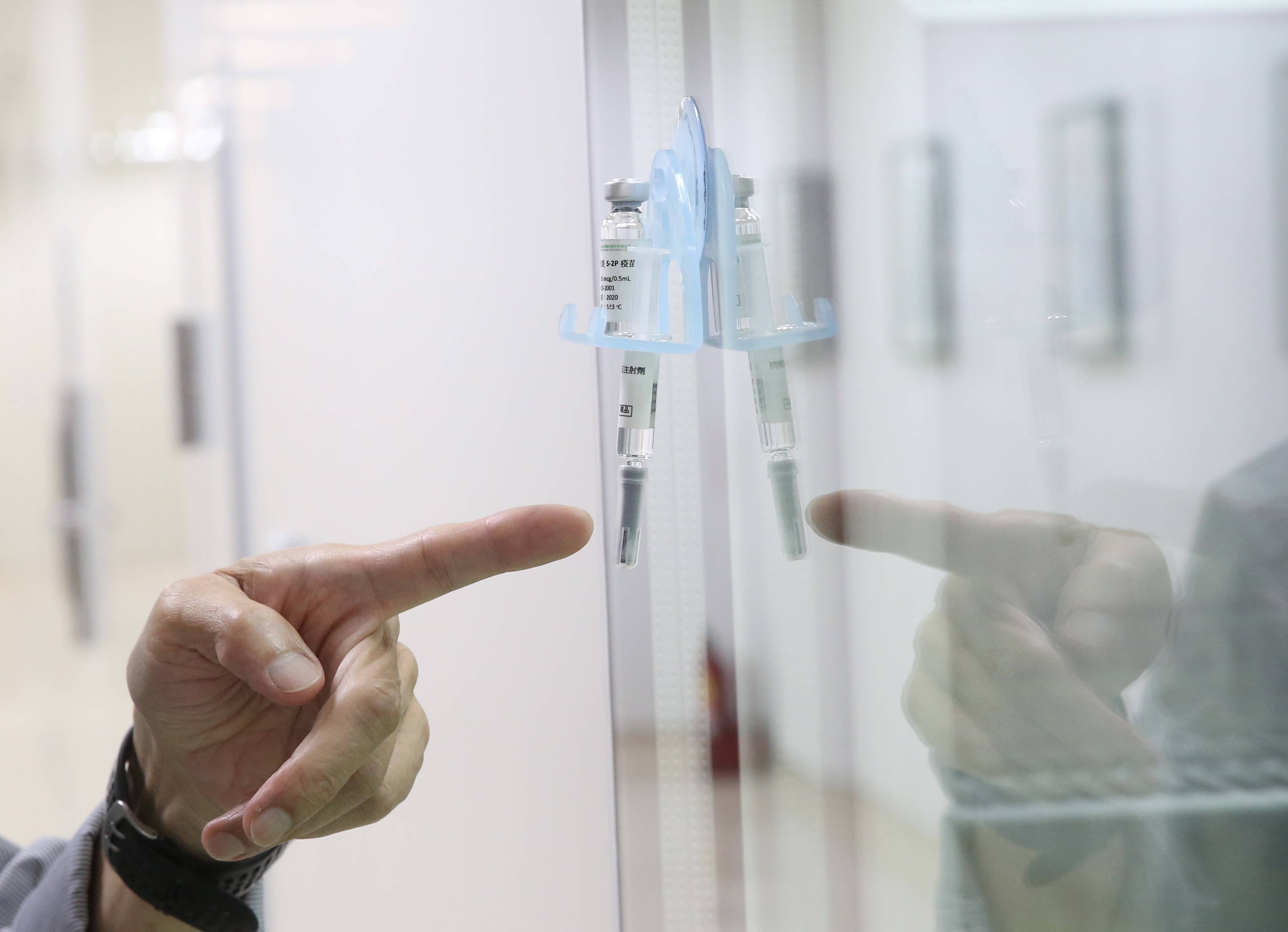 高端總經理陳燦堅有信心拿下新冠疫苗緊急授權。