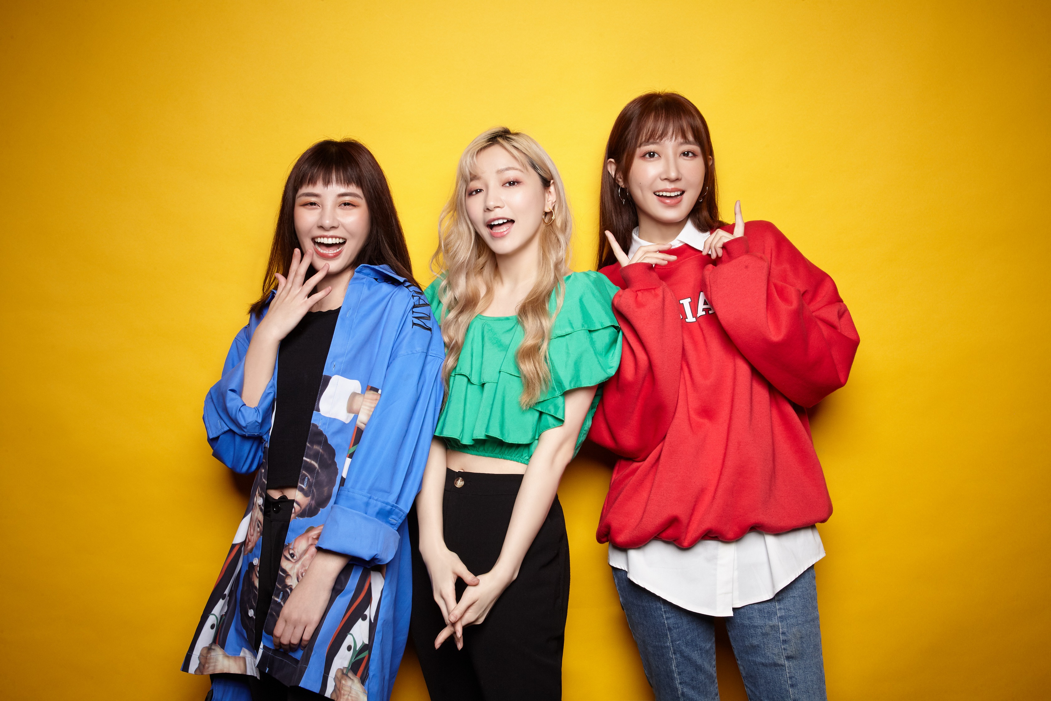 洪詩、宇珊、寶兒拋開過往女團包袱，聊天話題尺度大開，並把姐妹閨密告解搬到線上，揪網友一起談心。（繁星浩月提供）