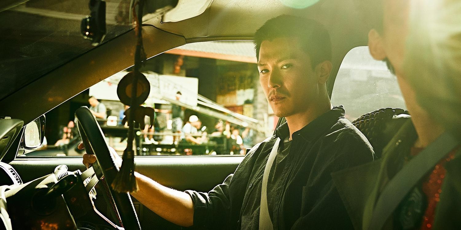 也是賽車手的邱澤，片中特別露了一手車技。（車庫提供）