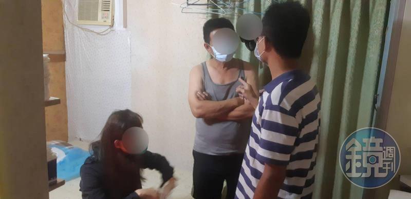 警方在東區某出租套房查獲楊女與陳姓男客從事半套性交易。(讀者提供)