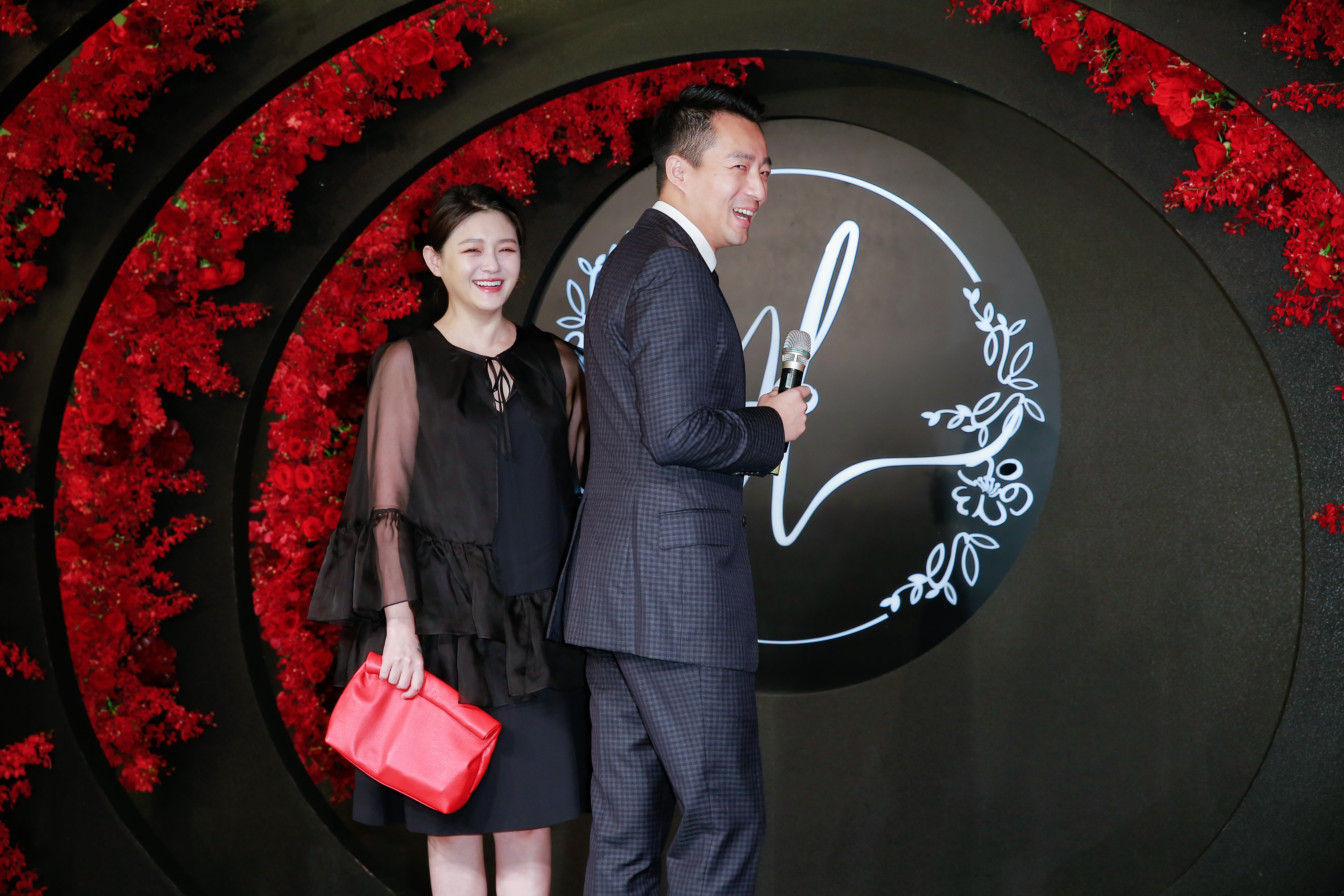 大S與汪小菲的婚姻狀態讓外人霧裡看花。(本刊資料照)