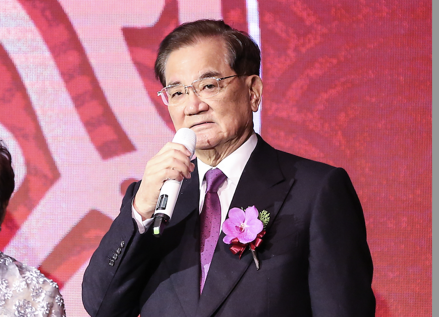 連戰5月因罹癌住院開刀，並接種新冠肺炎疫苗。（本刊資料照）