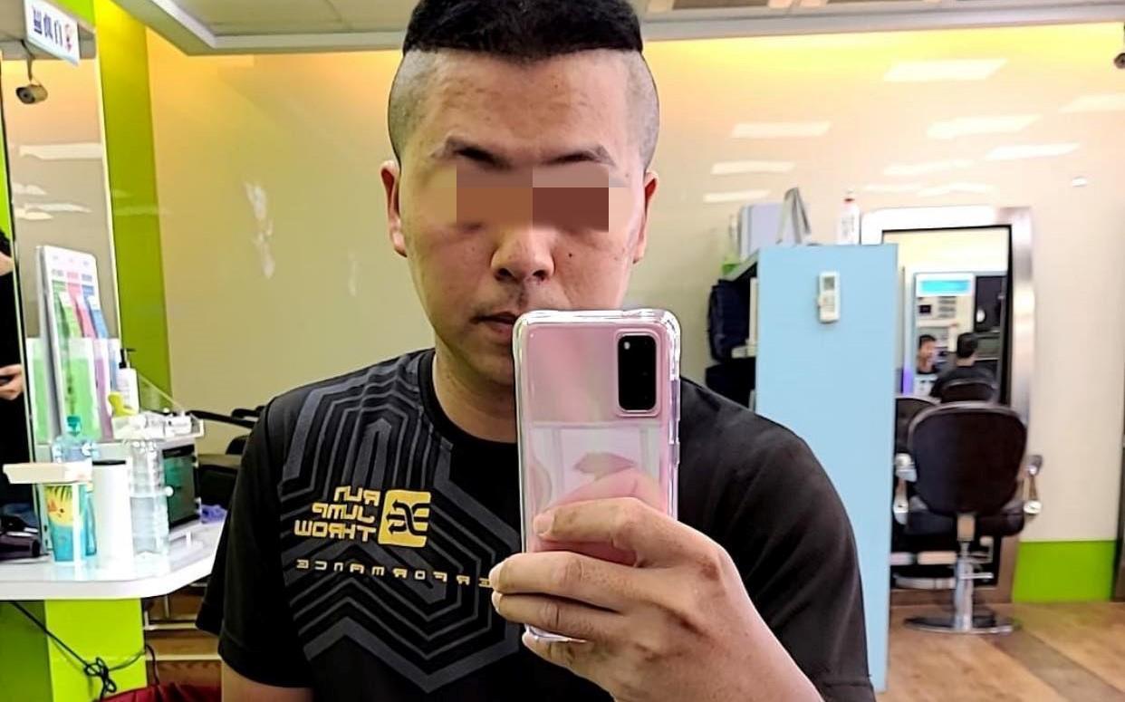黃男四處約妹，還謊稱與Ｌ小姐分手。（讀者提供）