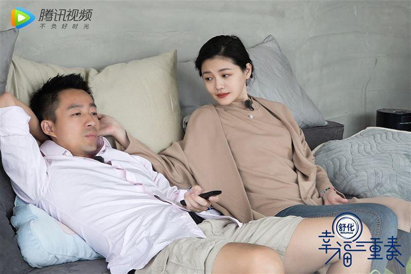 大S和汪小菲參加實境秀《幸福三重奏》，夫妻恩愛速配，讓人只羨鴛鴦不羨仙。（翻攝自騰訊視頻微博）