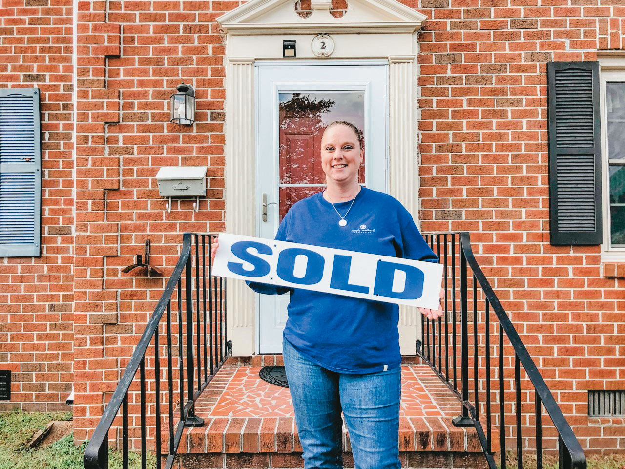 美國房價過去1年漲逾10％，木材價格更是上漲超過4倍，不過近期木材期貨價格出現修正。（翻攝Coastal VA Real Estate臉書）